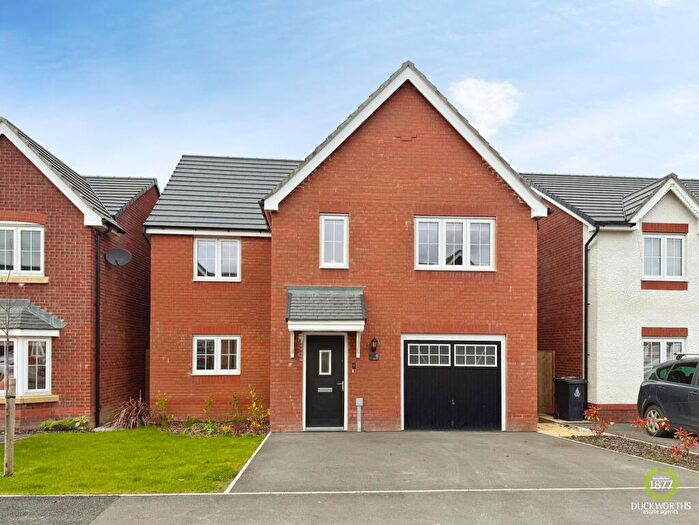 4 Bedroom Detached House For Sale In Aspin Way, Lower Darwen, BB3