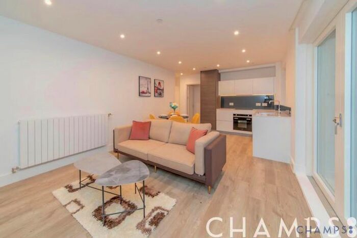 1 Bedroom Flat To Rent In Cobham House, Kidbrooke Village, SE3