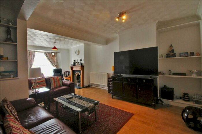 3 Bedroom Terraced House For Sale In Connaught Road, Aldershot, Hampshire, GU12