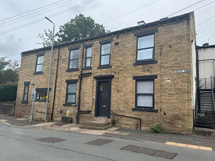 2 Bedroom Flat To Rent In Calder House, Bridge End, Brighouse, HD6