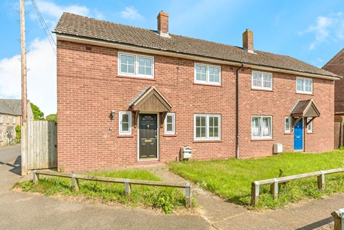3 Bedroom Semi-Detached House For Sale In Crummock Avenue, Edith Weston, Oakham, LE15