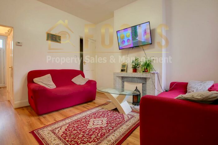 2 Bedroom Terraced House To Rent In St. Leonards Road, Leicester, LE2