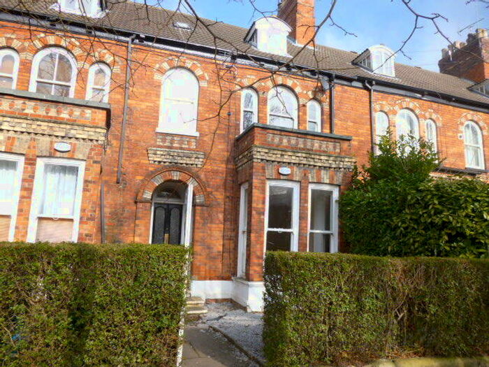 1 Bedroom Flat To Rent In Park Avenue, Hull, HU5