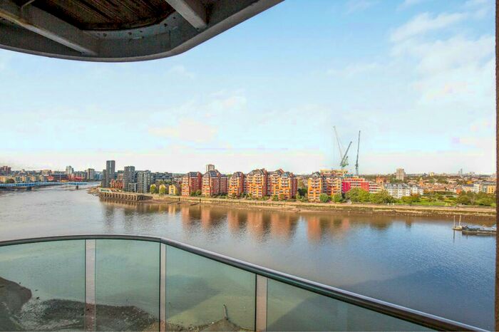 1 Bedroom Flat To Rent In Bridges Court Road, London, SW11