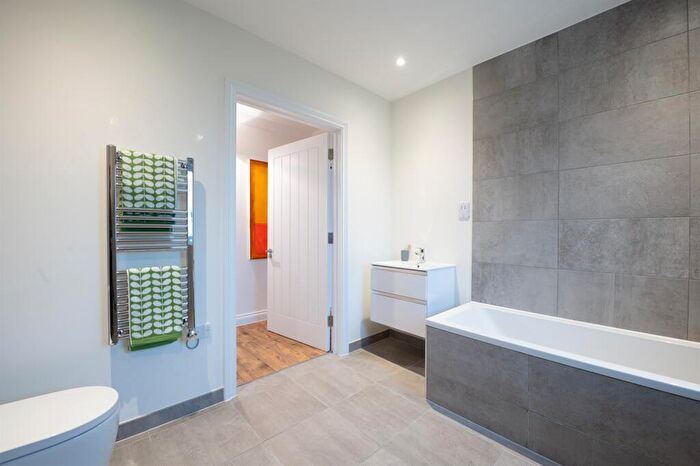 2 Bedroom Detached Bungalow For Sale In Burnham Waters, Waters Avenue, Burnham-On-Crouch, CM0