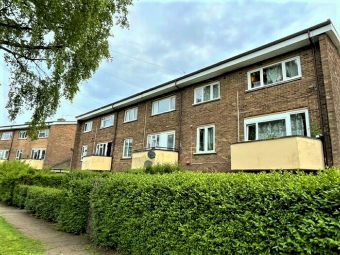 3 Bedroom Apartment To Rent In Stuart House, Laughton Way, Lincoln, LN2
