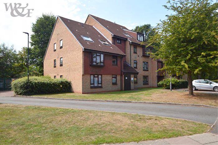 2 Bedroom Flat For Sale In Swan Gardens, Birmingham, B23