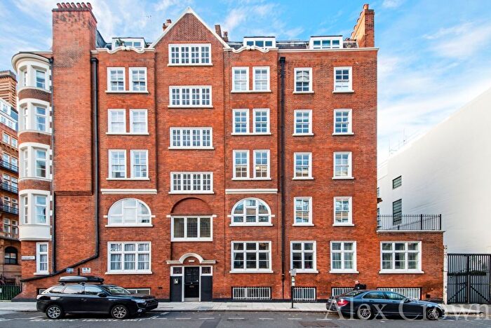 1 Bedroom Flat To Rent In Bernard Mansions, Bernard Street, Russell Square, WC1N