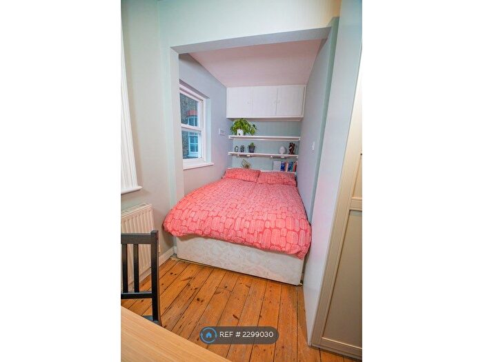 2 Bedroom Flat To Rent In Anson Road, London, N7