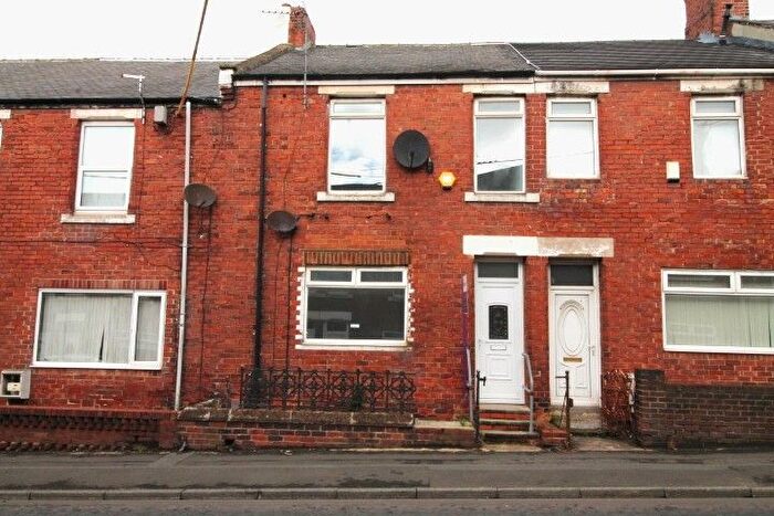 3 Bedroom Terraced House To Rent In Mill Terrace, Shiney Row, Houghton Le Spring, DH4