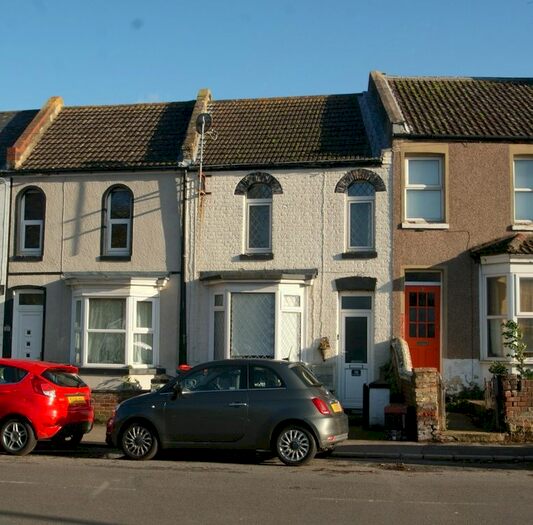 2 Bedroom Terraced House To Rent In Tivoli Road, Margate, CT9