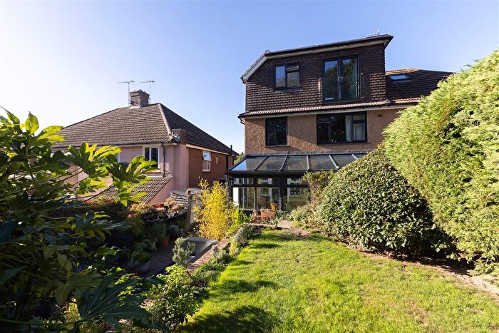 4 Bedroom Semi-Detached House For Sale In Hoads Wood Road, Hastings, TN34