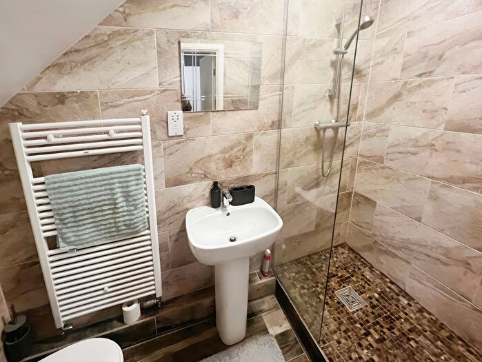 3 Bedroom End Of Terrace House For Sale In Betony Road, Coton Park, Rugby, Warwickshire, CV23