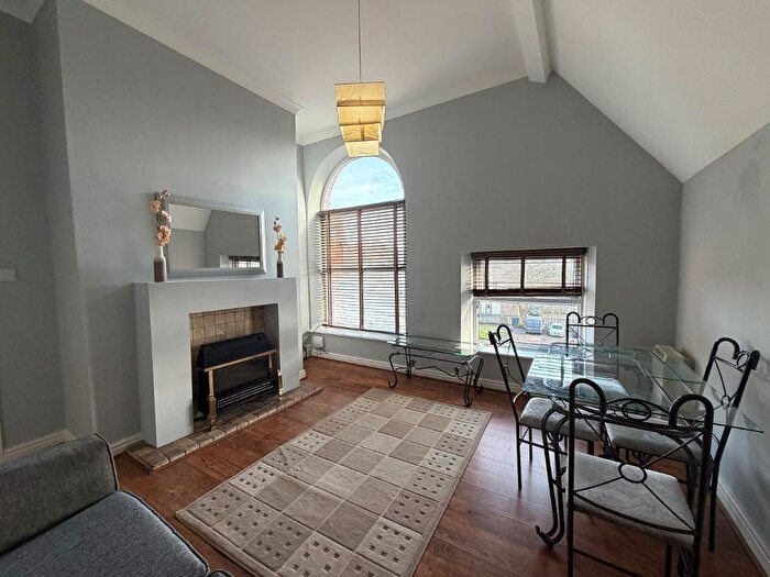 1 Bedroom Apartment For Sale In Rosedale Mansions, Hull, HU3