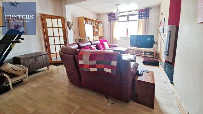 4 Bedroom Semi-Detached House For Sale In Penprysg Road, Pencoed, Bridgend, CF35
