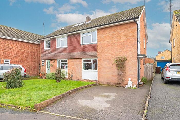 3 Bedroom Semi Detached House For Sale In Bryants Acre, Wendover, HP22