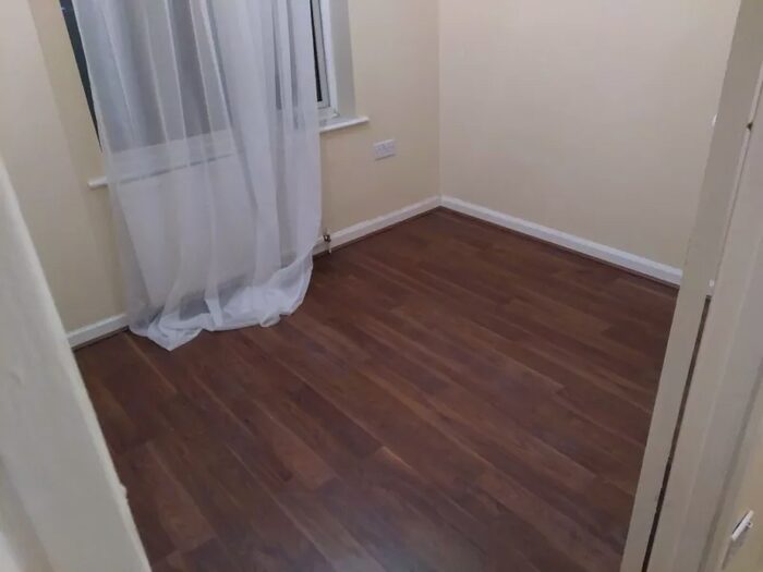 1 Bedroom Terraced House To Rent In Muirkirk Road, London, SE6