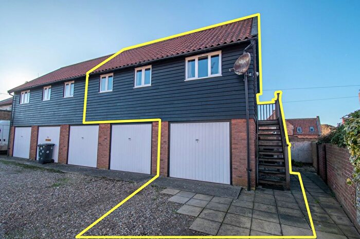 2 Bedroom Flat To Rent In Cadamys Yard, Wells-Next-The-Sea, NR23