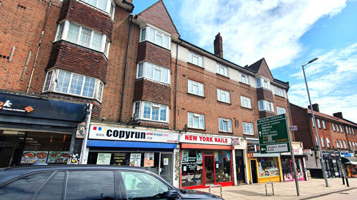 3 Bedroom Flat To Rent In Watford Way, Hendon Central, NW4