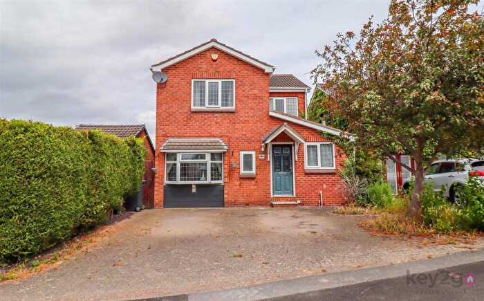 4 Bedroom Detached House For Sale In Beckton Avenue, Waterthorpe, Sheffield, S20