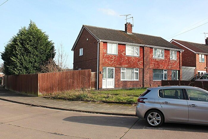 3 Bedroom Semi Detached House To Rent In Ramsbury Road, West Knighton, Leicester, LE2