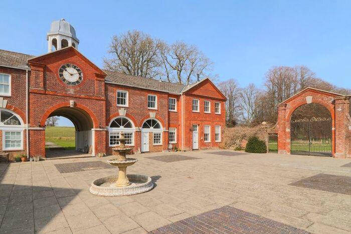 3 Bedroom Terraced House For Sale In Waldershare, Dover, CT15