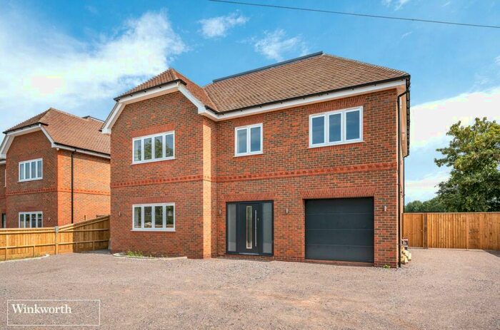 5 Bedroom Detached House For Sale In Baughurst Road, Baughurst, Tadley, Hampshire, RG26