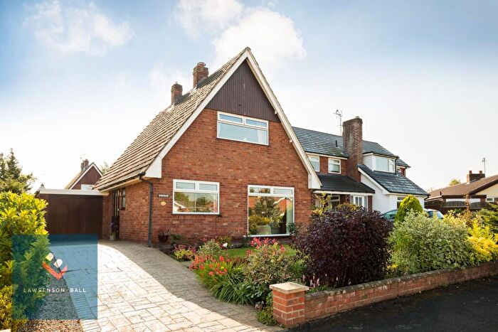 3 Bedroom Detached House For Sale In Pentre Close, Ashton Hayes, CH3