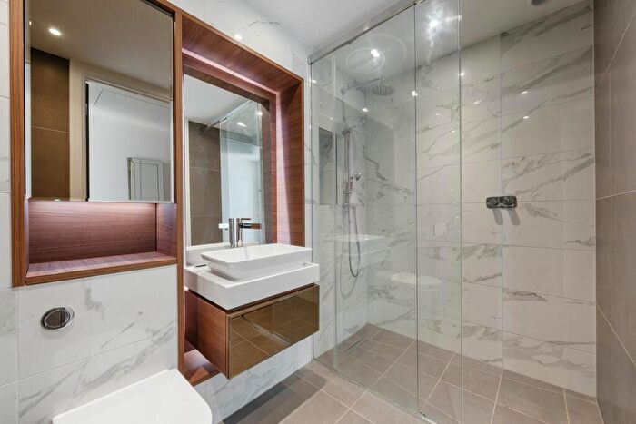 2 Bedroom Apartment To Rent In Perilla House, Stable Walk London, E1