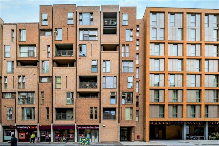 2 Bedroom Flat To Rent In Great Suffolk Street, London, SE1