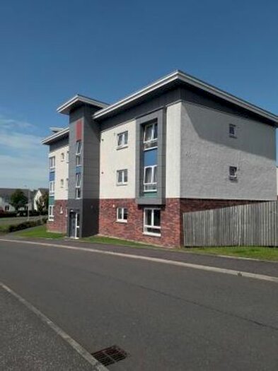 2 Bedroom Flat To Rent In Ericht Drive, Dunfermline, KY11
