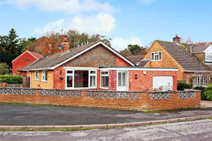 4 Bedroom Semi-Detached Bungalow To Rent In Manor Close, Urchfont, Devizes, Wiltshire, SN10
