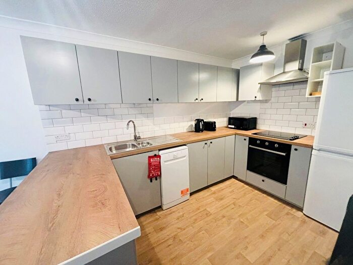 3 Bedroom Property To Rent In Briary Road, Bristol, BS20