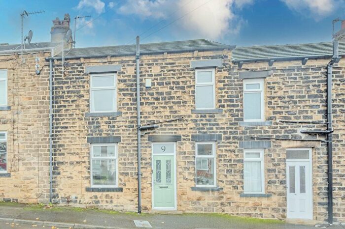 2 Bedroom Terraced House For Sale In Scott Street, Pudsey, West Yorkshire, LS28