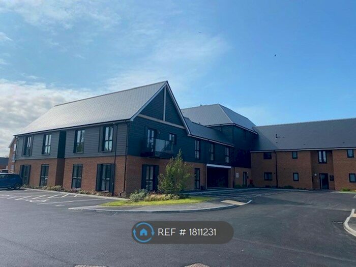 2 Bedroom Flat To Rent In Braid Drive, Herne Bay, CT6