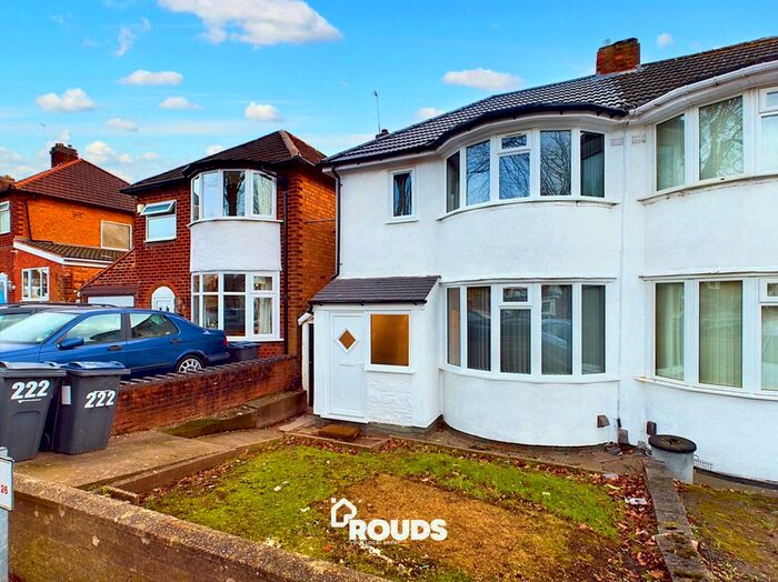 2 Bedroom Semi-Detached House To Rent In Gilbertstone Avenue, Sheldon, Birmingham, West Midlands, B26