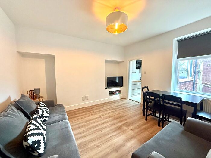 2 Bedroom Flat For Sale In Clarence Street, Whitley Bay, NE26