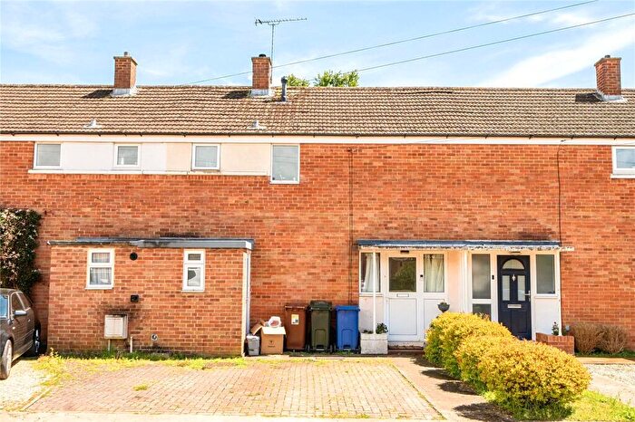2 Bedroom Terraced House For Sale In Fairhaven Road, Bicester, OX27
