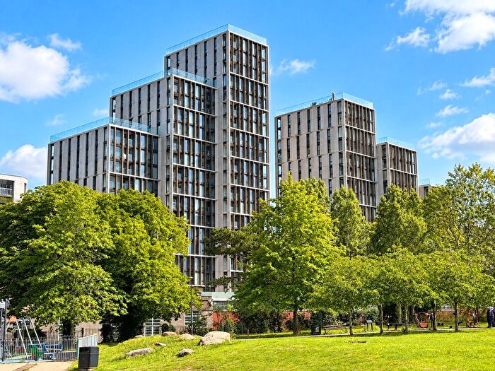 1 Bedroom Flat For Sale In Bond Apartments, College Road, HA1