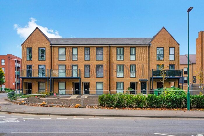 4 Bedroom Town House To Rent In New Mill Quarter, Wallington, SM6