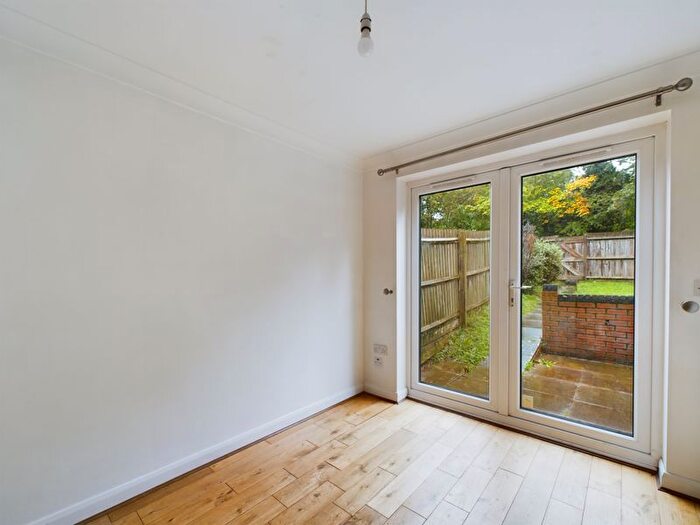3 Bedroom Terraced House For Sale In Finchale Avenue, Priorslee, Telford, Shropshire., TF2