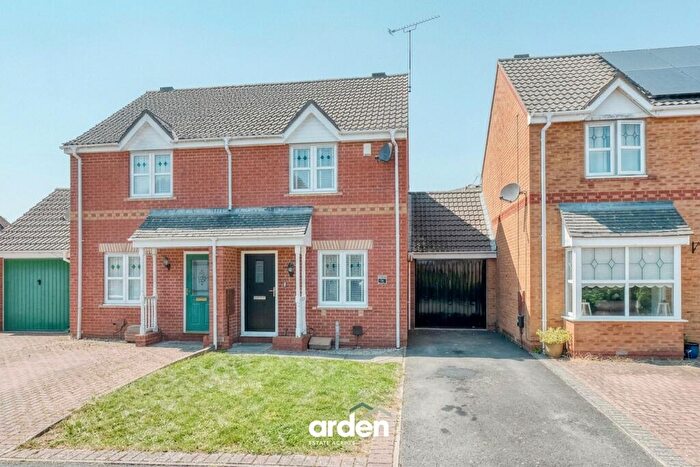 2 Bedroom Semi-Detached House For Sale In Ellen Brook Close, Redditch, B97
