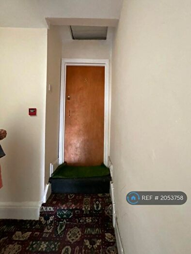 1 Bedroom Flat To Rent In Chepstow Road, Newport, NP19