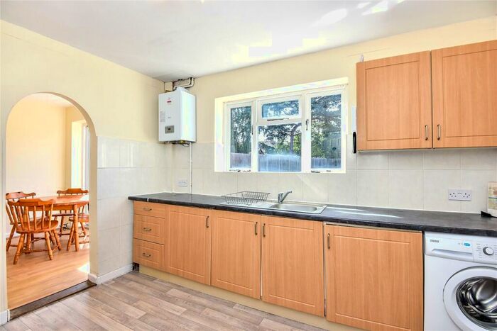 4 Bedroom Terraced House To Rent In Cedar Way, Guildford, Surrey, GU1