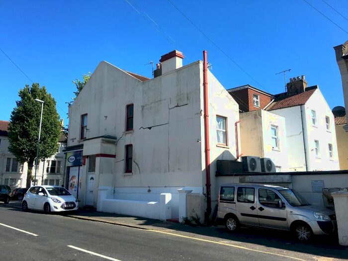 1 Bedroom Flat To Rent In Goldstone Villas, Hove, East Sussex, BN3