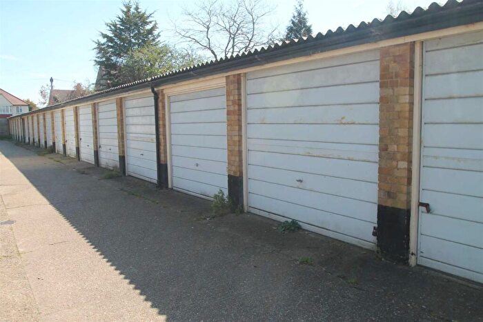 Garage / Parking To Rent In Woodgrange Drive, Southend On Sea, SS1
