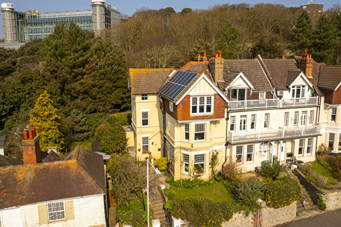 6 Bedroom Terraced House For Sale In Sandgate Hill, Folkestone, CT20
