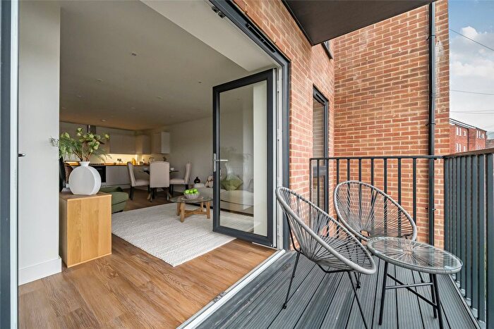 2 Bedroom Flat For Sale In New Showhome At Pavilion View, Swilgate Road, Tewkesbury, Gloucestershire, GL20