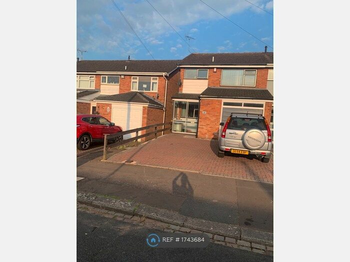 4 Bedroom Semi-Detached House To Rent In Seneschal Road, Coventry, CV3