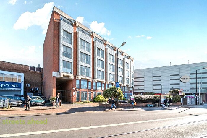 2 Bedroom Flat To Rent In Tamworth Road, Croydon, CR0